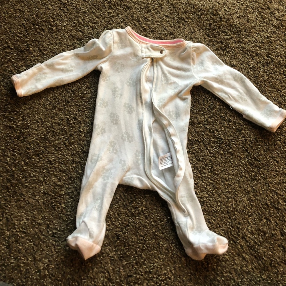 Newborn sleeper